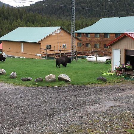 Antlers Lodge Cooke City Esterno foto